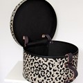 Hat box 40cm leopard